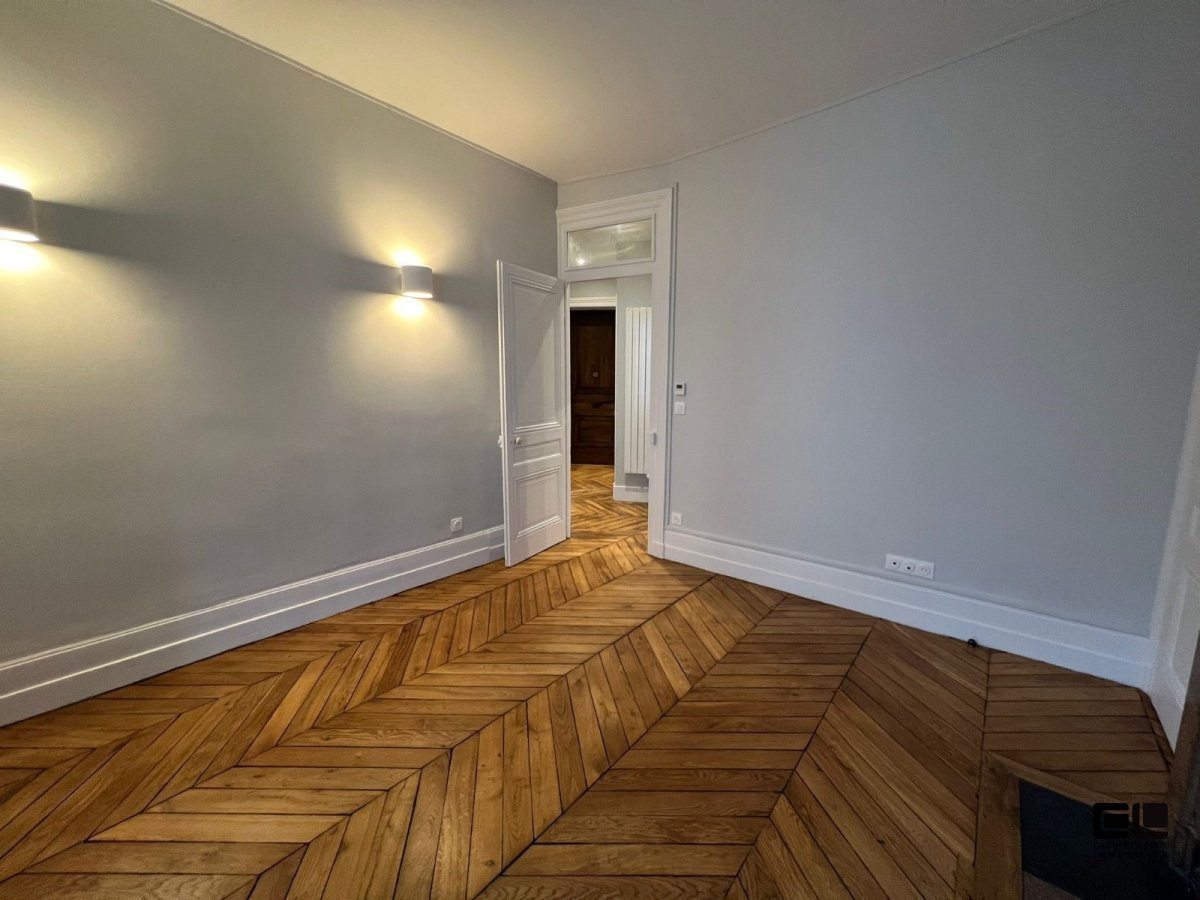APPARTEMENT T3 A LOUER - LYON 9EME ARRONDISSEMENT - 75.85 m2 - 1 313 &euro; charges comprises par mois