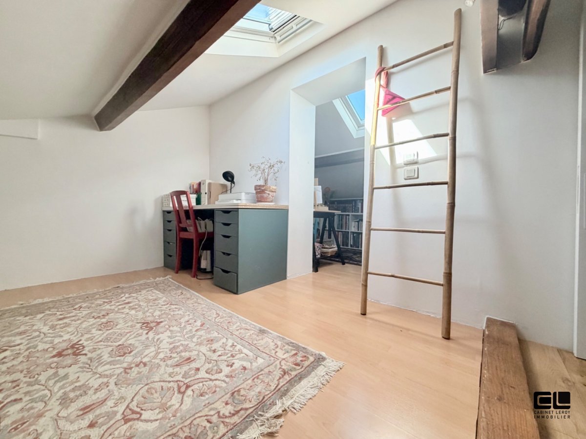 APPARTEMENT T3 A VENDRE - LYON 5EME ARRONDISSEMENT - 76.83 m2 - 275 000 &euro;