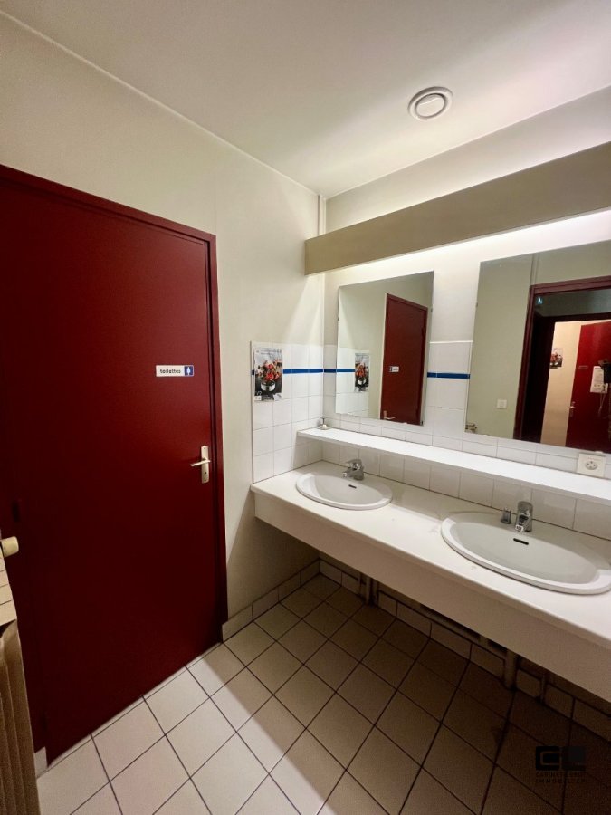 APPARTEMENT T3 A VENDRE - LYON 7EME ARRONDISSEMENT - 74.46 m2 - 295000€