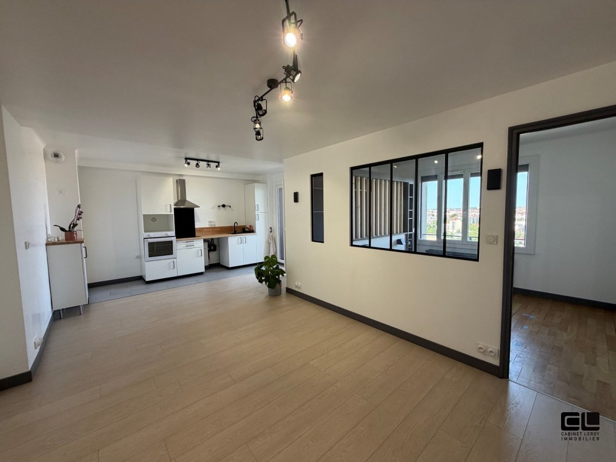 APPARTEMENT T3 A VENDRE - LYON 9EME ARRONDISSEMENT - 66 m2 - 310 000 &euro;