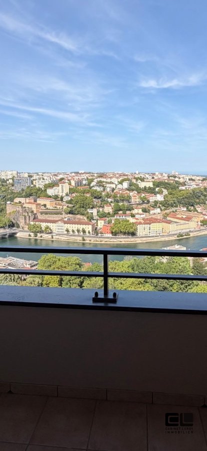 APPARTEMENT T3 A VENDRE - LYON 9EME ARRONDISSEMENT - 66 m2 - 310 000 &euro;