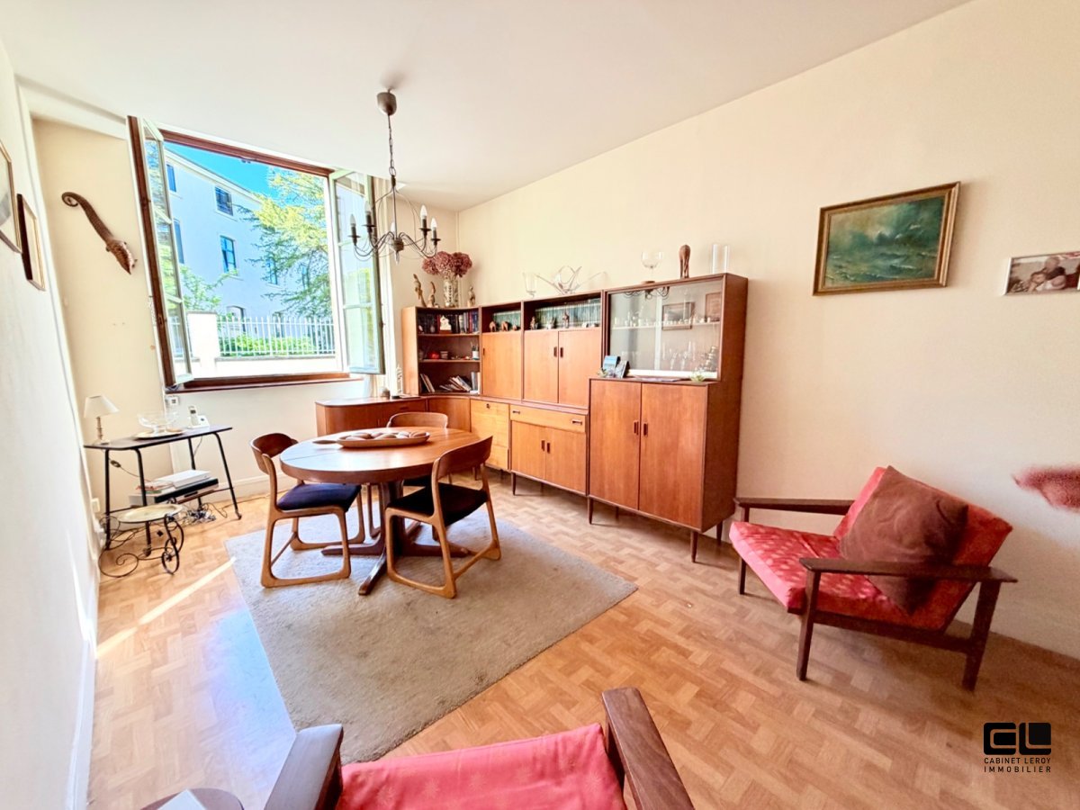 4 A VENDRE - CALUIRE ET CUIRE Bissardon - 80.17 m2 - 242 000 &euro;