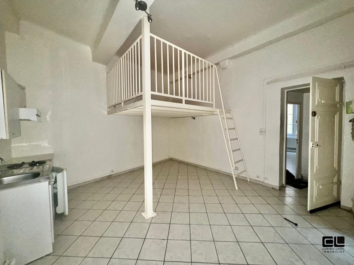 APPARTEMENT T4 A VENDRE - LYON 2EME ARRONDISSEMENT - 121.45 m2 - 540000€