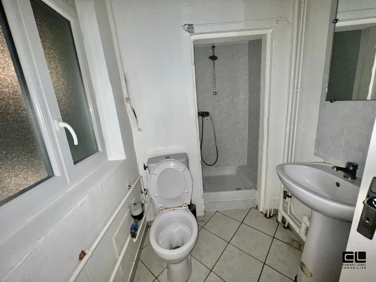 APPARTEMENT T4 A VENDRE - LYON 2EME ARRONDISSEMENT - 121.45 m2 - 540000€