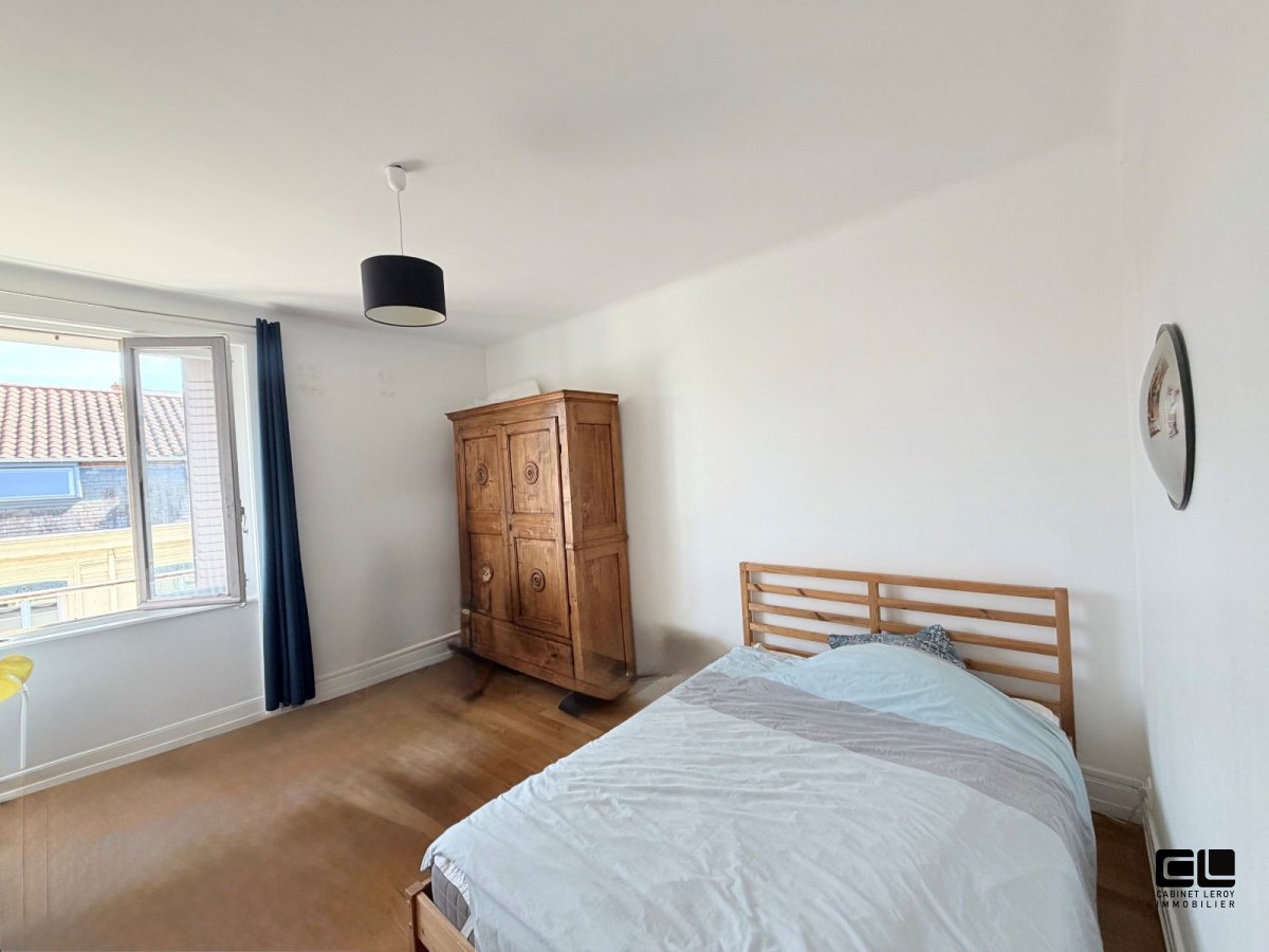 APPARTEMENT T4 A VENDRE - LYON 6EME ARRONDISSEMENT TETE D OR / FOCH - 105.05 m2 - 580 000 &euro;