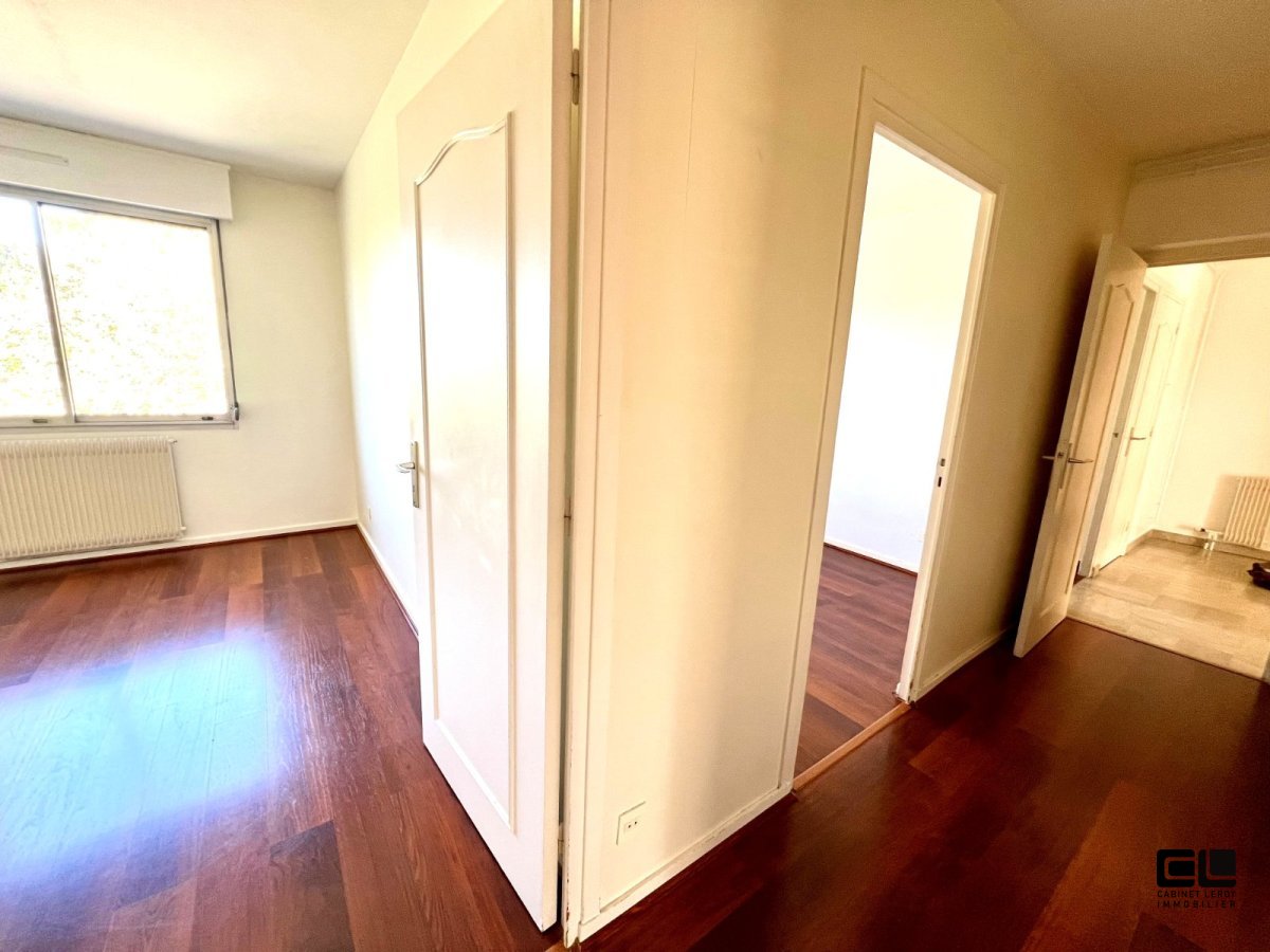 APPARTEMENT T4 A VENDRE - STE FOY LES LYON QUARTIER DU VALLON - 104 m2 - 320000€