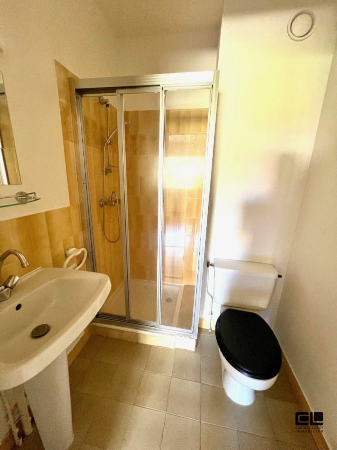 APPARTEMENT T4 A VENDRE - STE FOY LES LYON QUARTIER DU VALLON - 104 m2 - 320000€